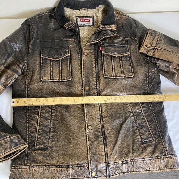 Levi's brown distressed XL faux leather Trucker/biker style jacket - Picture 11 of 15